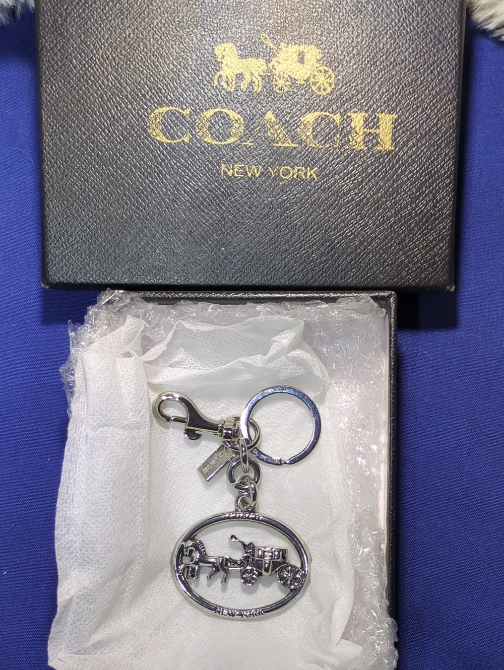 Coach Silver Horse & Carriage Oval Keyring NWOT NOW ONLY $110 - Picture 1 of 4